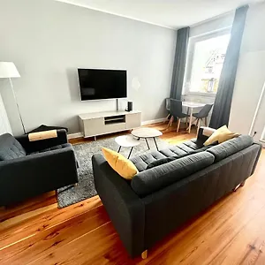 Vibehome - Stresemannstrasse , Dusseldorf Germany