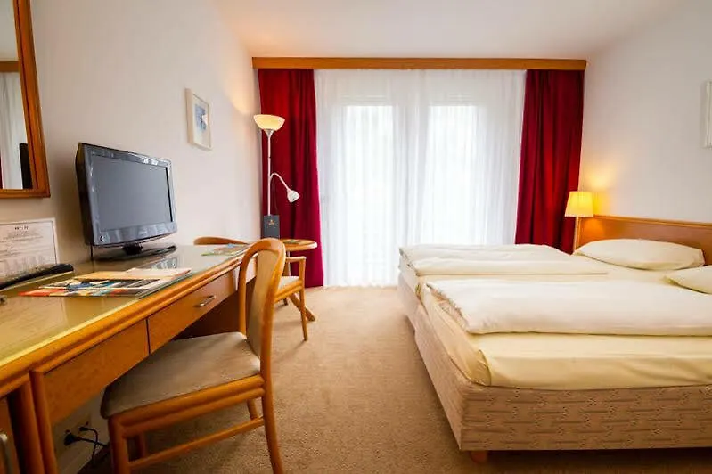 Hk Hotel Duesseldorf City 4*, Düsseldorf